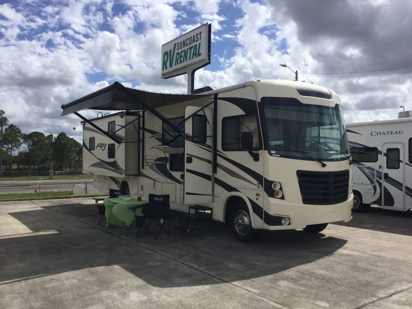 2019 Thor Hurricane 35M Class A Motorhome for rent in Tampa, FL - RVnGO