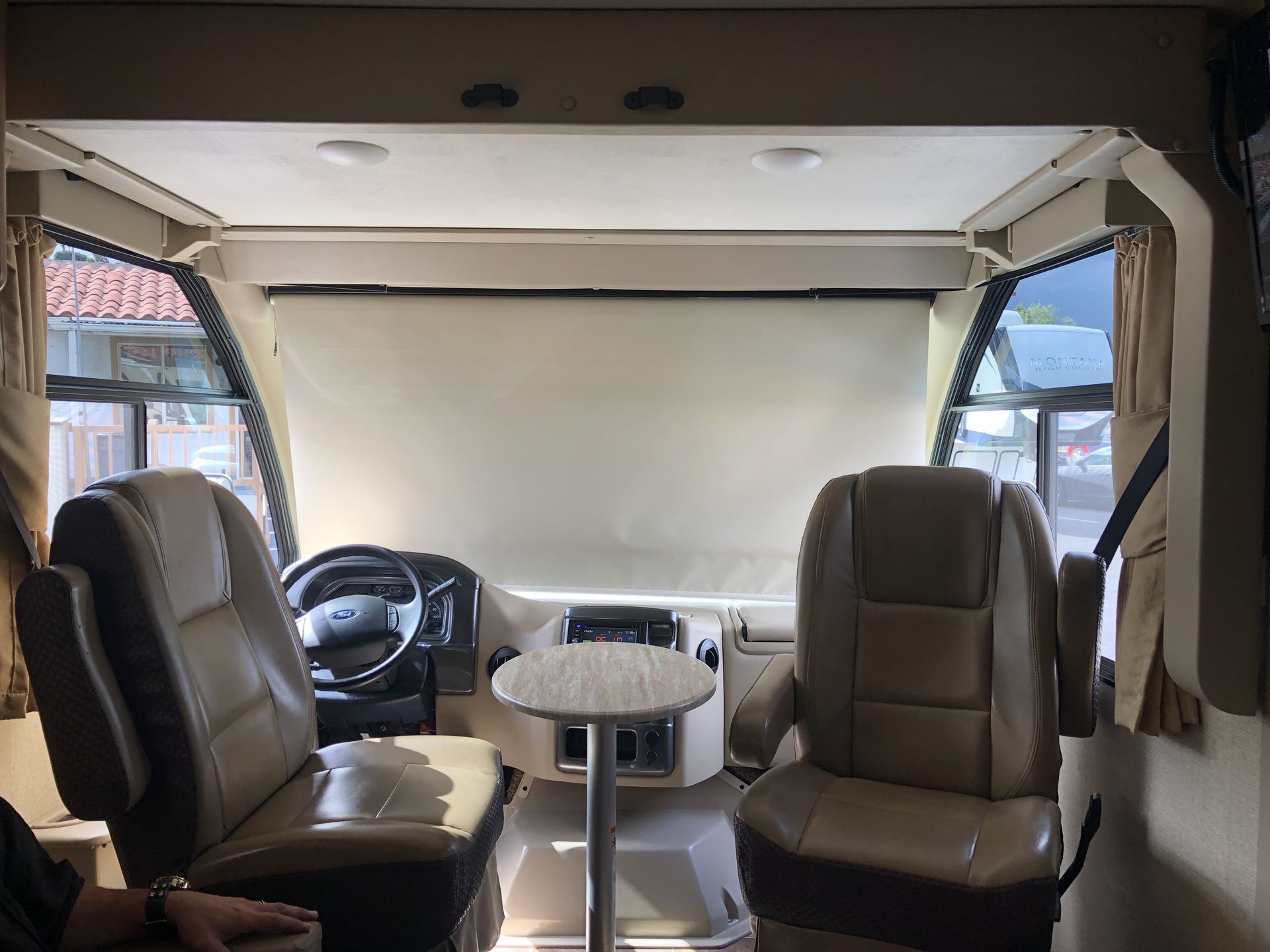 2017 Thor Vegas Class A Motorhome for rent in Rialto, CA - RVnGO