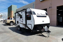 Travel Trailer main photo thumbnail