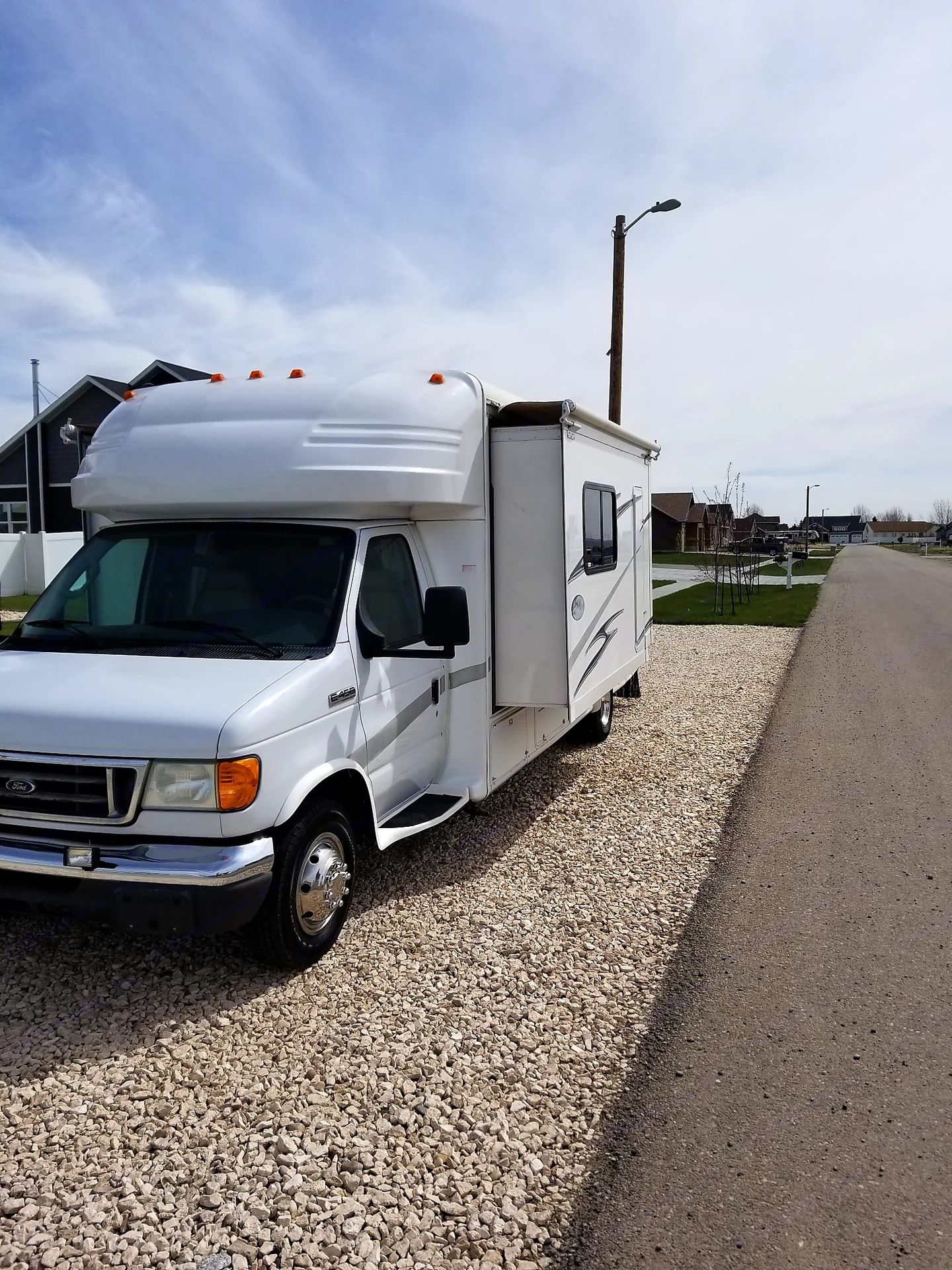 2006 Gulf Stream B Touring Cruiser Class C Motorhome for rent in Idaho Falls, ID - RVnGO