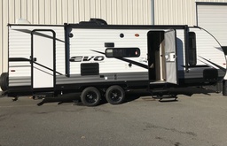 Travel Trailer main photo thumbnail
