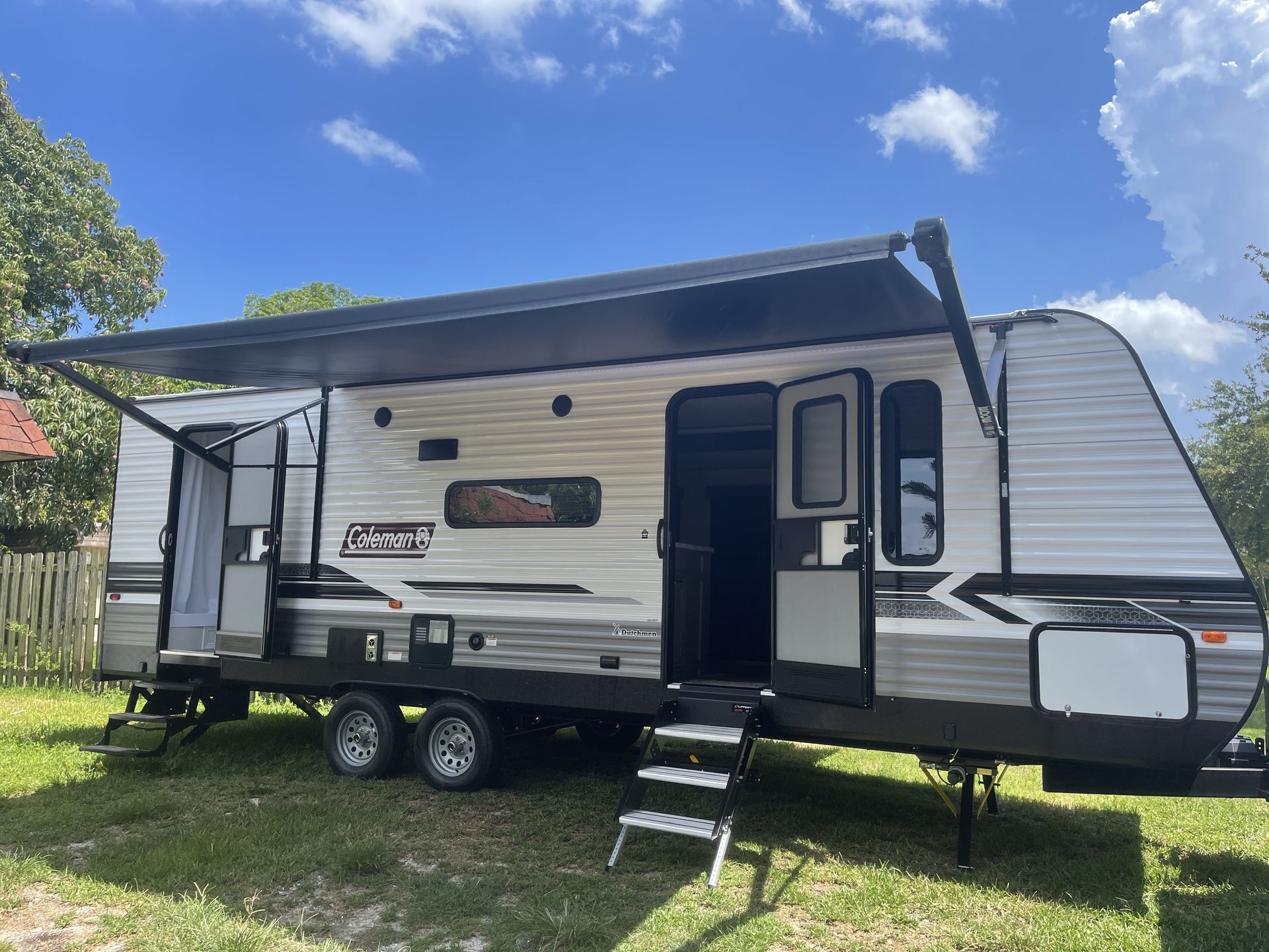 2022 Coleman Lantern 263BH Travel Trailer for rent in Tamarac, FL - RVnGO