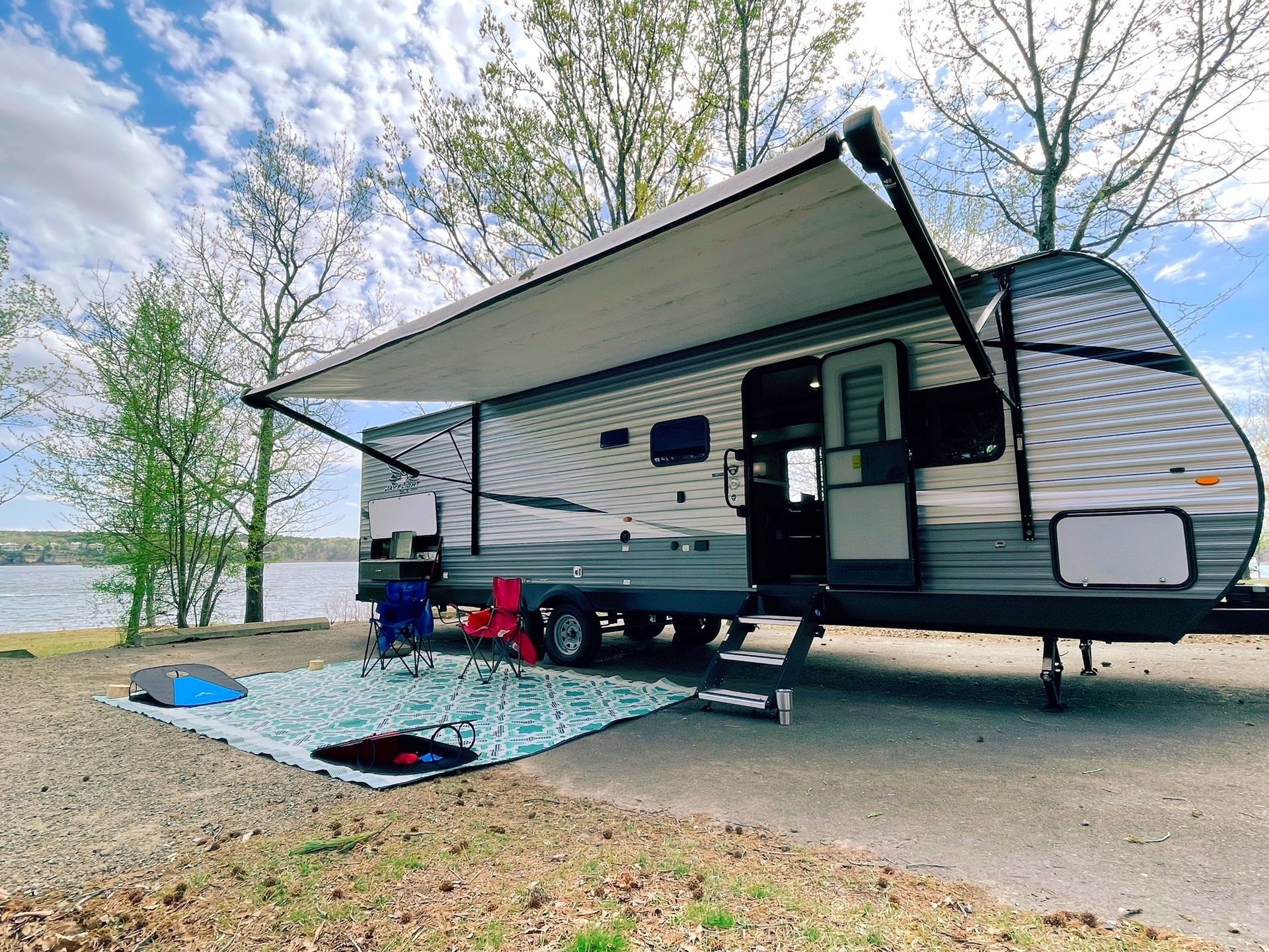 2021 Jayco Jay Flight SLX Travel Trailer for rent in Tumbling Shoals, AR - RVnGO