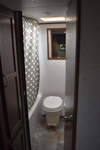 2017 Jayco Jay flight SLX Travel Trailer for rent in Flint, MI