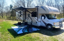 Class C Motorhome main photo thumbnail