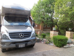 Class B Motorhome main photo thumbnail