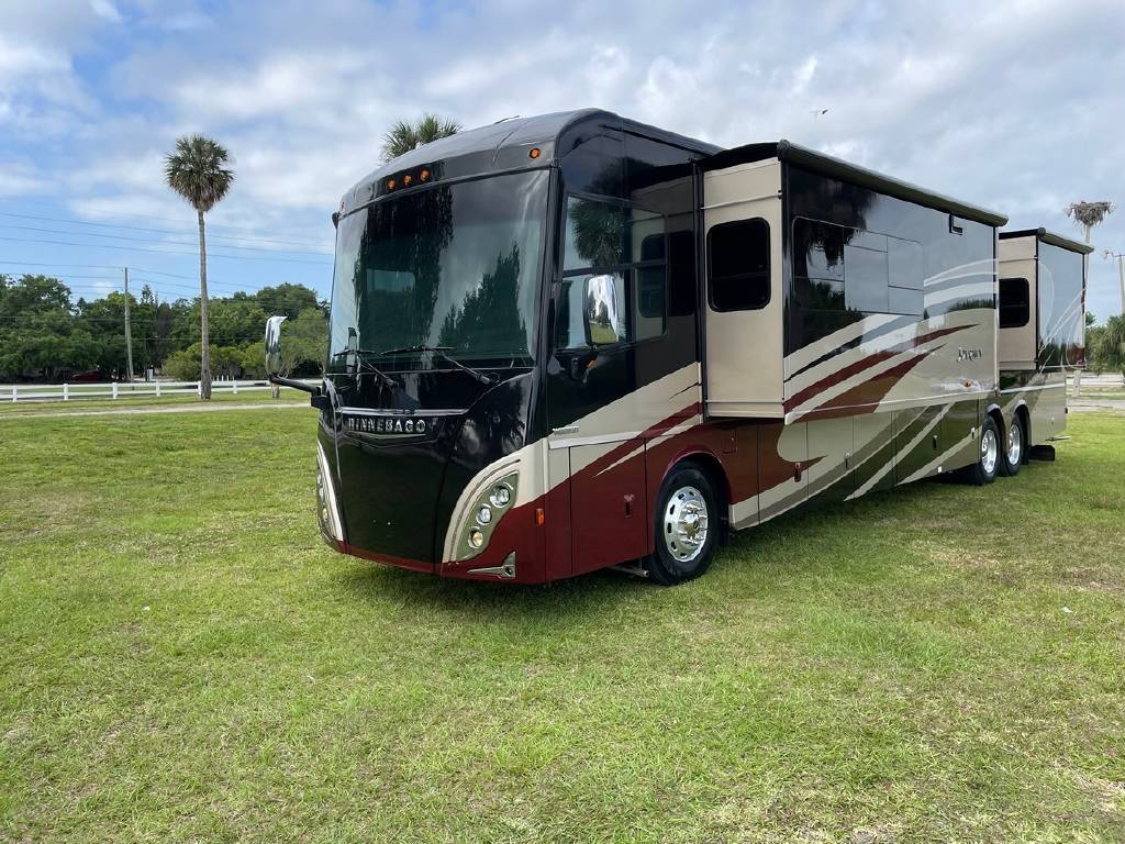 2017 Winnebago JOURNEY 42E Class A Motorhome for rent in Miami Beach, FL - RVnGO