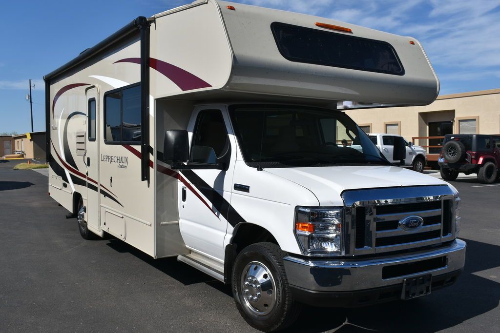 2020 Coachmen 220QB Floorplan Leprechaun Class C Motorhome for rent in Miami, FL - RVnGO