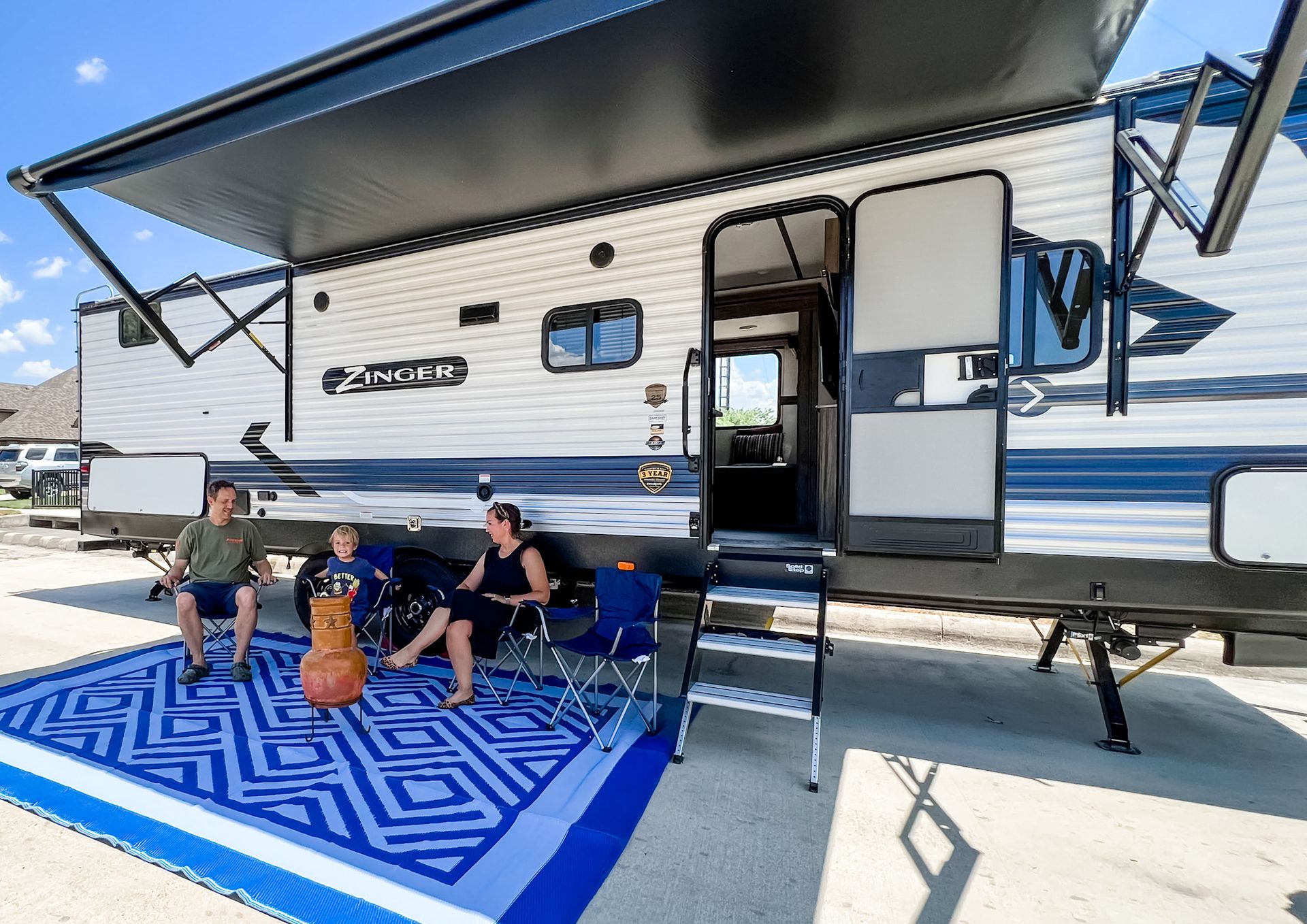 2021 Crossroads ZINGER Travel Trailer for rent in Boerne, TX - RVnGO