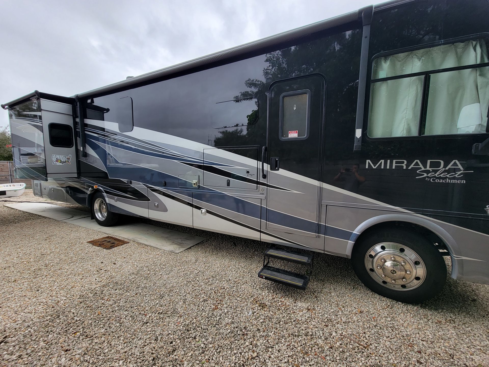 2019 Coachmen MIRADA SELECT Class A Motorhome for rent in Miami, FL - RVnGO