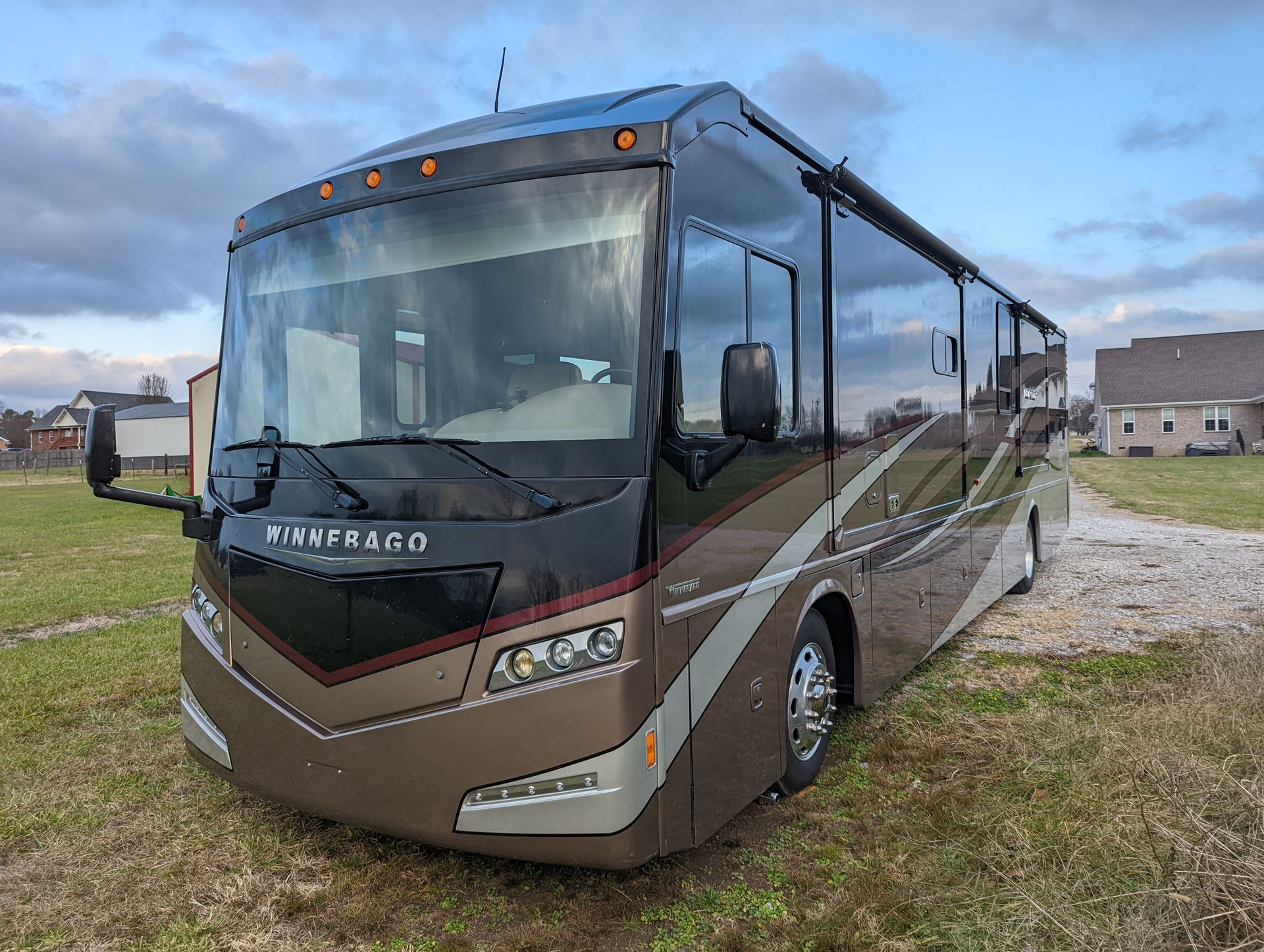 2017 Winnebago Forza 38W Class A Motorhome for rent in Columbia, TN - RVnGO