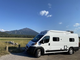 Class B Motorhome main photo thumbnail