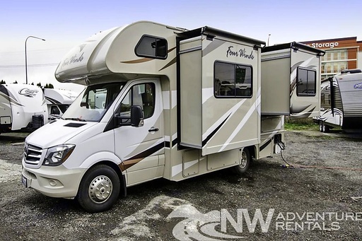 2018 FOUR WINDS 24FS