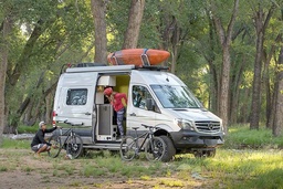 Class B Motorhome main photo thumbnail