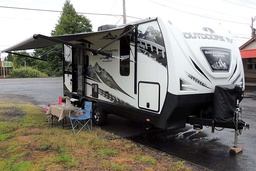 Travel Trailer main photo thumbnail