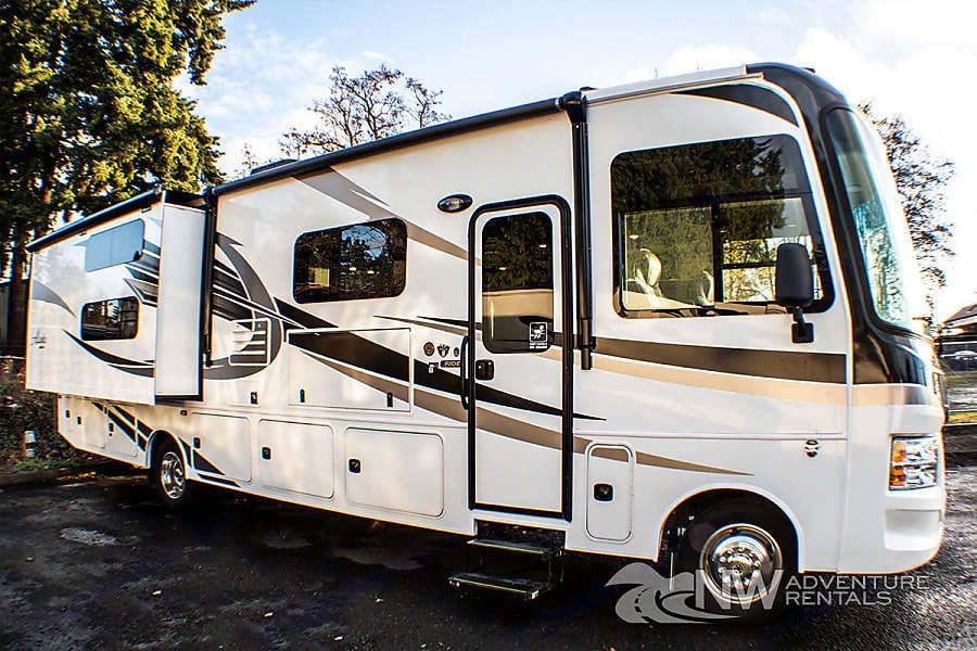 2019 Jayco ALANTE 31R Class A Motorhome for rent in Vancouver, WA - RVnGO
