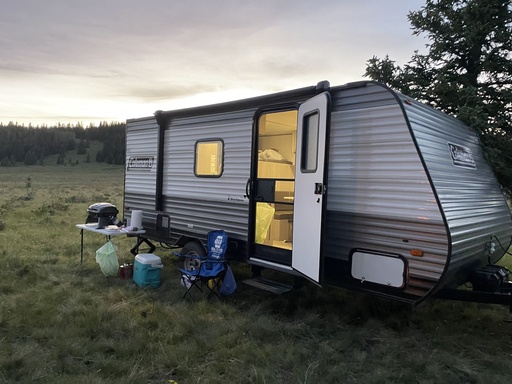 2022 Coleman Lantern 17b Travel Trailer for rent in Pueblo, CO