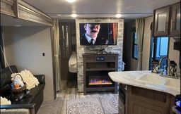 Travel Trailer main photo thumbnail