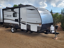 Travel Trailer main photo thumbnail
