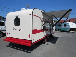 Travel Trailer main photo thumbnail