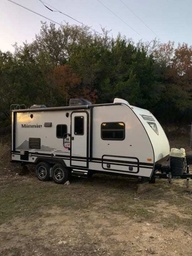 Travel Trailer main photo thumbnail