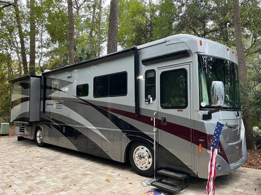 2009 Winnebago Journey 37H Class A Motorhome for rent in Philadelphia, PA