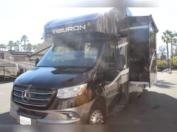 Class C Motorhome main photo thumbnail