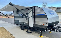 Travel Trailer main photo thumbnail