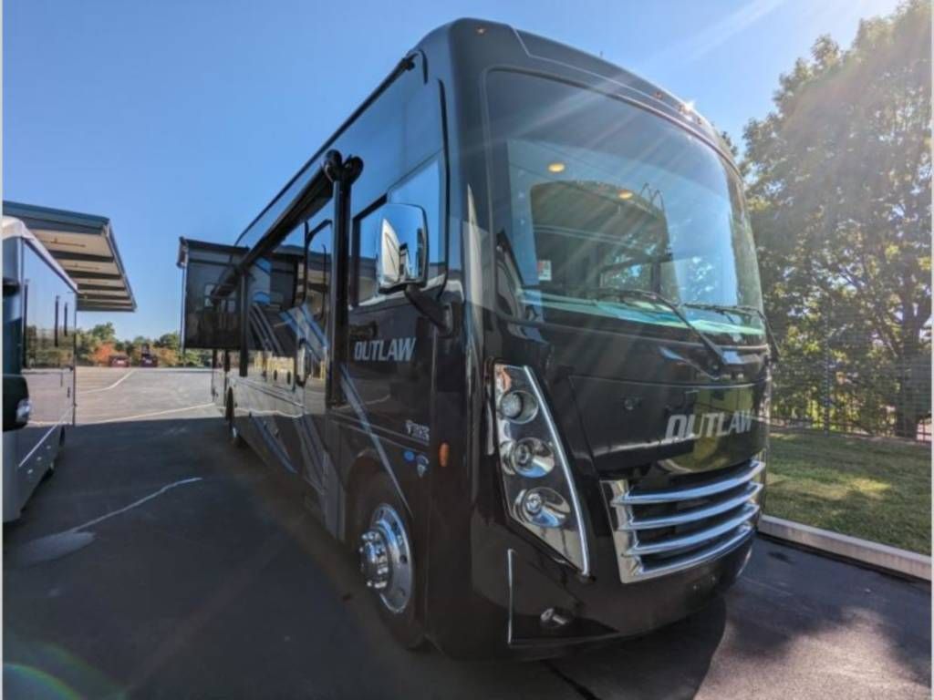 2020 Thor Motor Coach Outlaw 38MB Class A Motorhome for rent in Tampa, FL - RVnGO