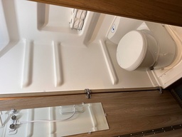 Class B Motorhome main photo thumbnail