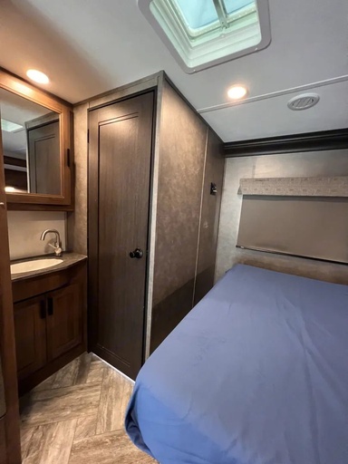 2023 Forest River Sunseeker 2250SLE Class C Motorhome for rent in Portland, OR