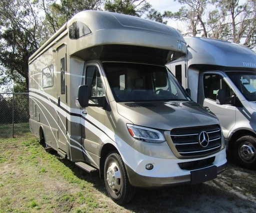 2021 Thor Motor Coach Navion View Class C Motorhome for rent in Las Vegas, NV
