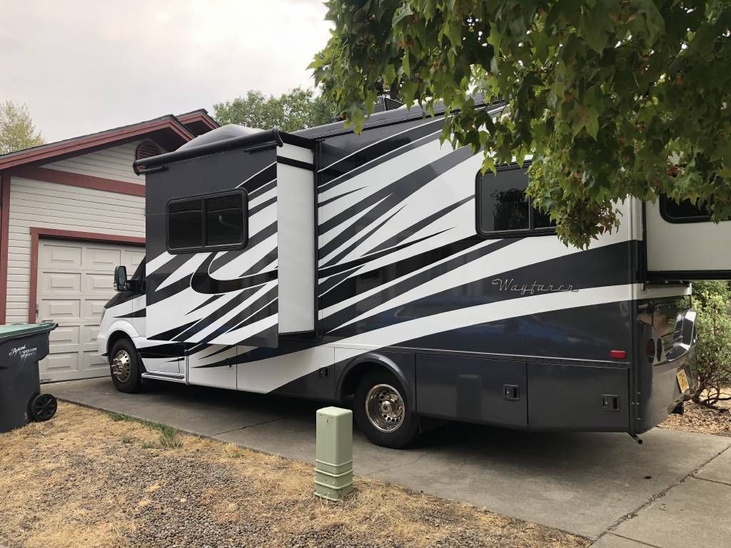 2019 Tiffin WAYFARER 25QW Class C Motorhome for rent in Phoenix, IL - RVnGO