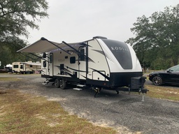 Travel Trailer main photo thumbnail