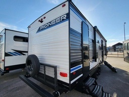 Travel Trailer main photo thumbnail