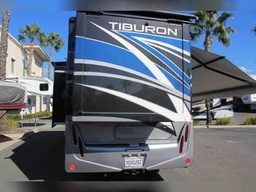 Class C Motorhome main photo thumbnail