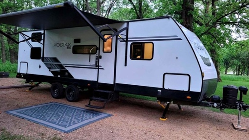 2021 Dutchman 27sbh Travel Trailer for rent in Harrisburg, SD