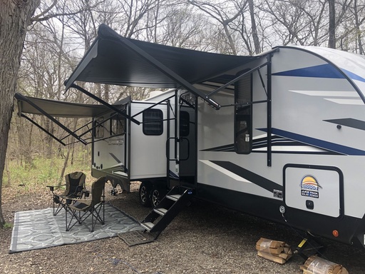 2022 Forest River Cherokee Alpha Wolf 26RL-L Travel Trailer for rent in Sister Bay, WI