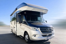 Class C Motorhome main photo thumbnail