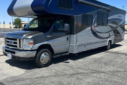 Class C Motorhome main photo thumbnail