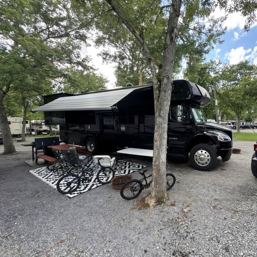 2023 Dynamax Corp EUROPA 32KD - Class C Motorhome