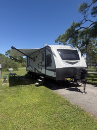 Travel Trailer main photo thumbnail