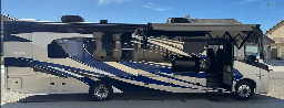 Class C Motorhome main photo thumbnail