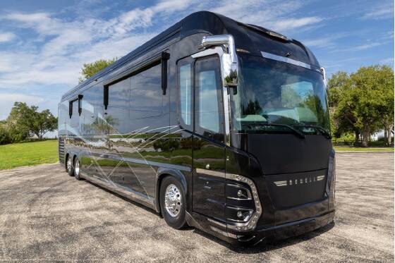 2020 Newell P50 Class A Motorhome for rent in Chicago, IL - RVnGO