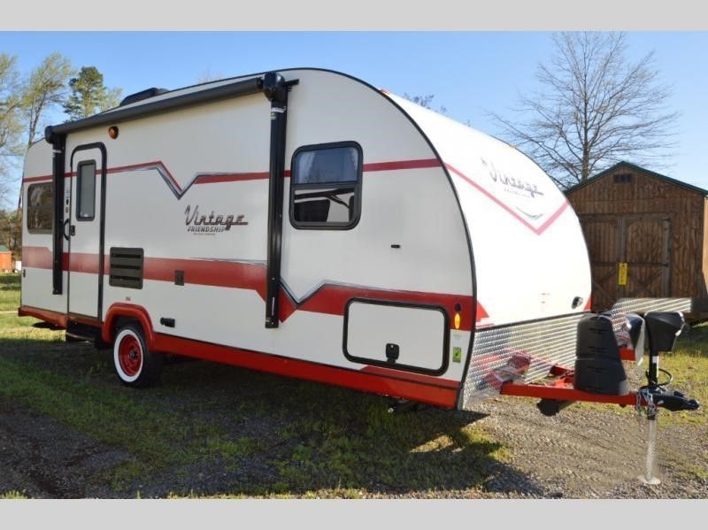 2018 Gulf Stream Vintage Cruiser 19ERD Travel Trailer for rent in Beaumont, CA - RVnGO