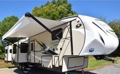 2018 Coachmen Chaparral Fifth Wheel for rent in Riverside, CA