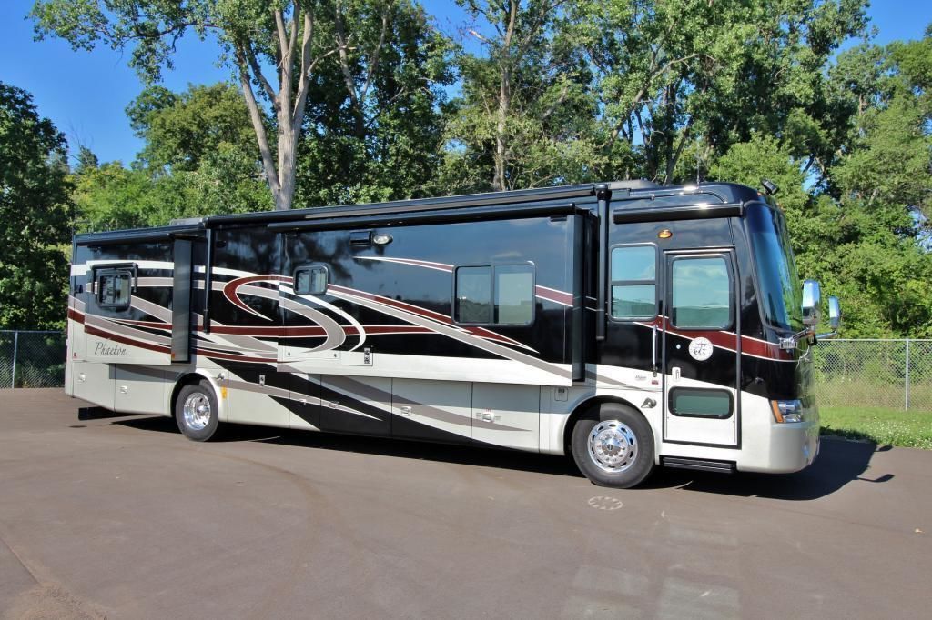 2010 Tiffin Tiffen 38.8' Class A Motorhome for rent in Beaumont, CA - RVnGO