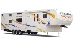 Fifth Wheel main photo thumbnail