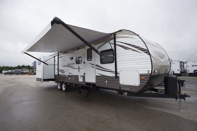 2018 Forest River Wildwood 31KQBTS 37' Travel Trailer for rent in Beaumont, CA - RVnGO