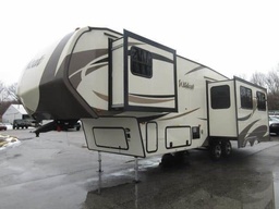 Fifth Wheel main photo thumbnail